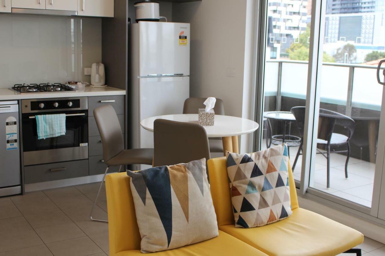 Poplar Box Hill Apartment Exterior foto